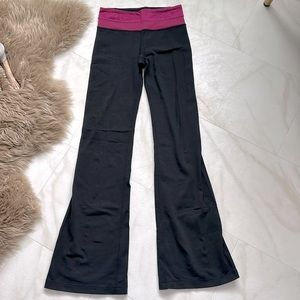 Authentic Lululemon yoga pants with pink waistband